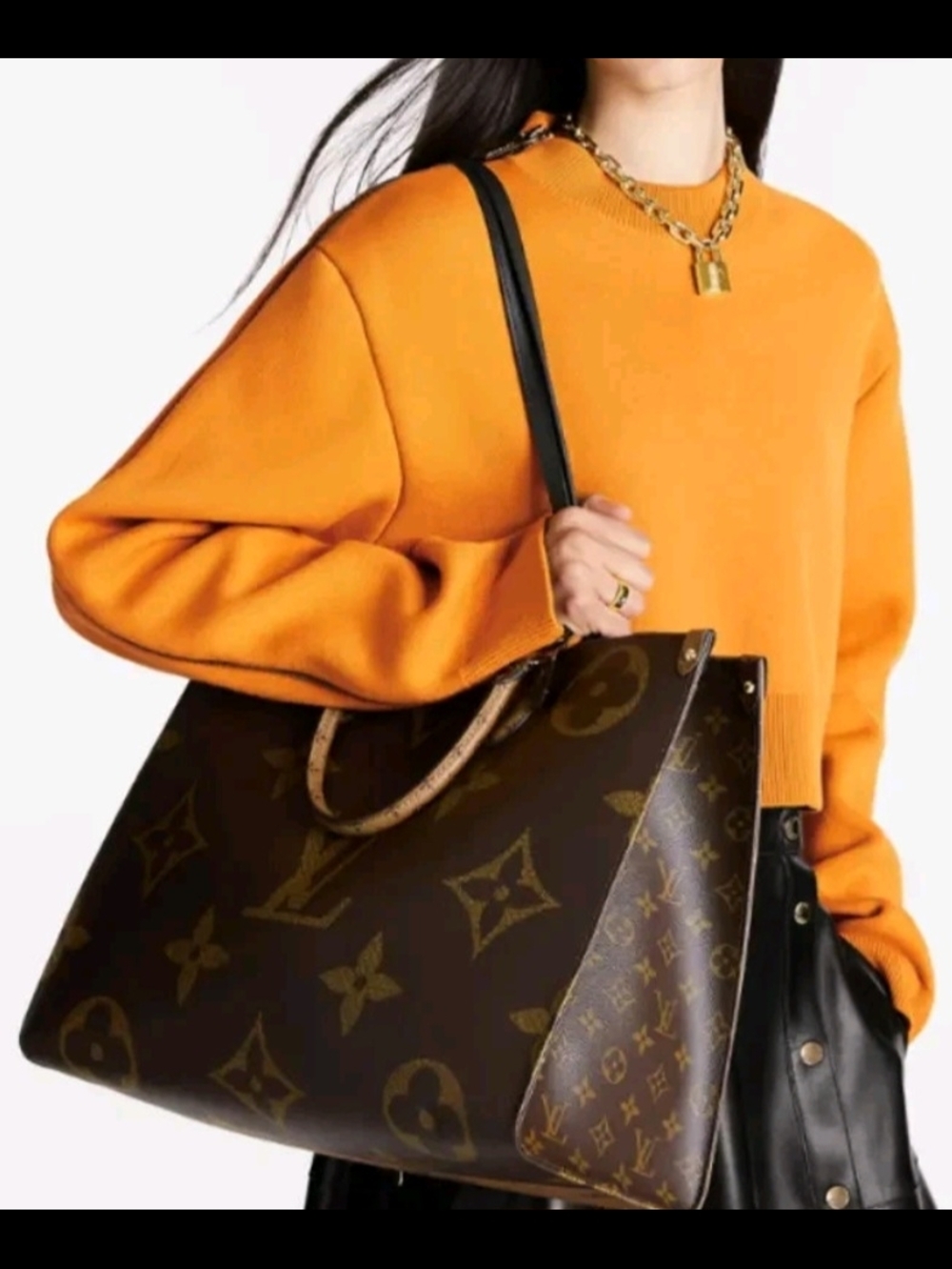 Louis Vuitton Brown Monogram OnTheGo GM Tote - Picture 10 of 15